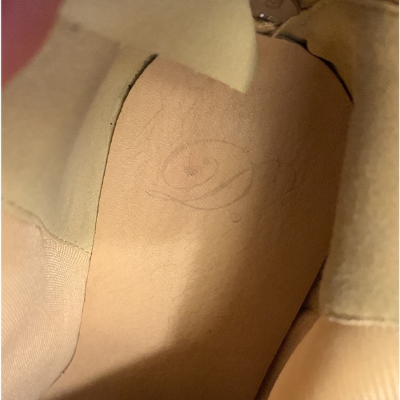 Leather boots - Picture 6 of 6